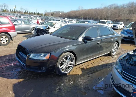 2015 Audi A8 L 4.0T z USA, uszkodzony, nr VIN WAU32AFD5FN029042